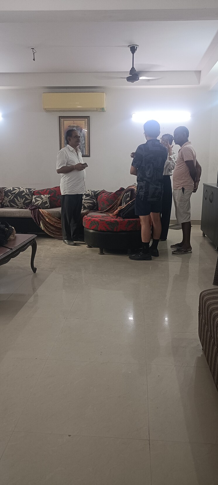 Living Room, sector 99 3 Bedroom 1800 Sq.Ft. Apartment In Sector 99 Noida 9195924