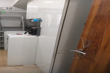 Balcony in 3 BHK Apartment at Prabhadevi CHS, Prabhadevi – for Rent