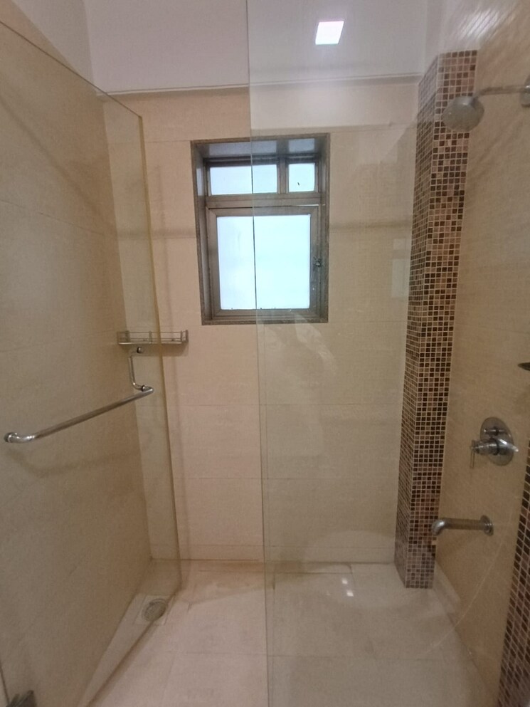 Bathroom, bandra west 2 Bedroom 750 Sq.Ft. Apartment In Bandra West Mumbai 9195987
