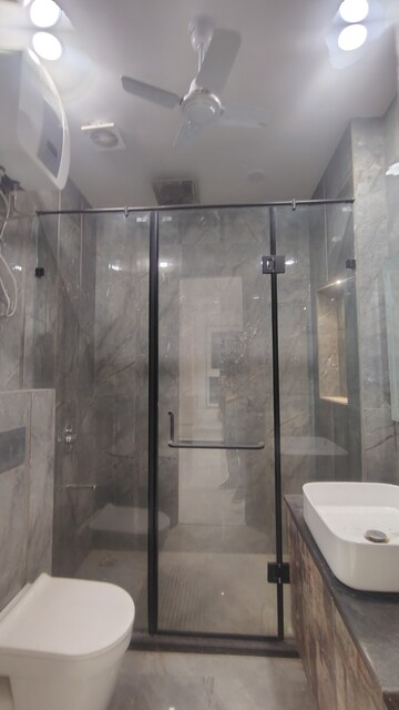 Kitchen in 4 BHK Builder Floor at Sushant Lok 3, Sector 57 – for Rent