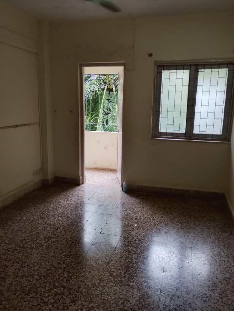 Room, matunga west 1 Bedroom 550 Sq.Ft. Apartment In Matunga West Mumbai 9196029