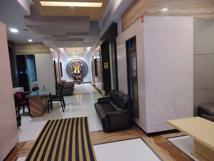 Gym, worli 3 Bedroom 1200 Sq.Ft. Apartment In Worli Mumbai 9196027