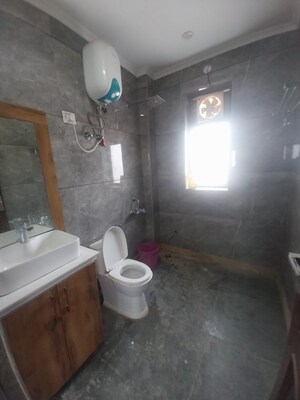 Bathroom in 3 BHK Builder Floor at Sushant Lok 2, Sector 57 – for Sale
