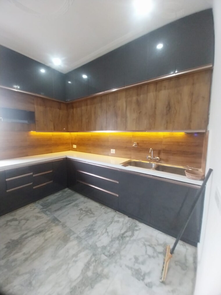 Kitchen, sushant-lok-2 3 Bedroom 1800 Sq.Ft. Builder Floor In Sector 57 Gurgaon 9196057