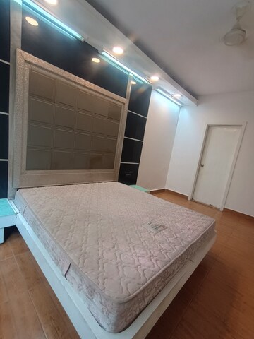 Bedroom in 5 BHK Builder Floor at Roop Nagar – for Sale