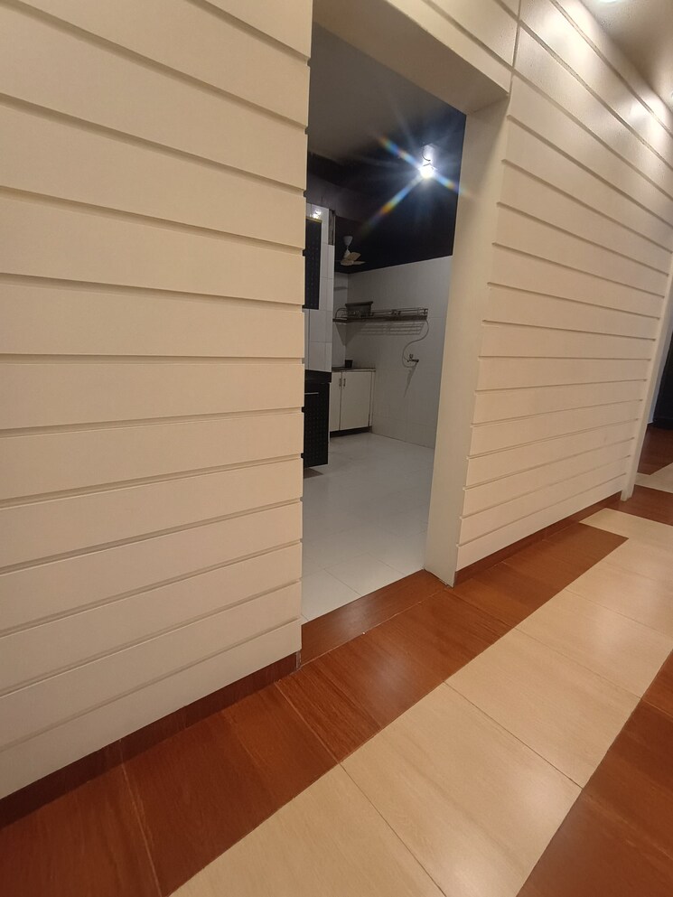 Bathroom, roop nagar 5 Bedroom 490 Sq.Yd. Builder Floor In Roop Nagar Delhi 9196079