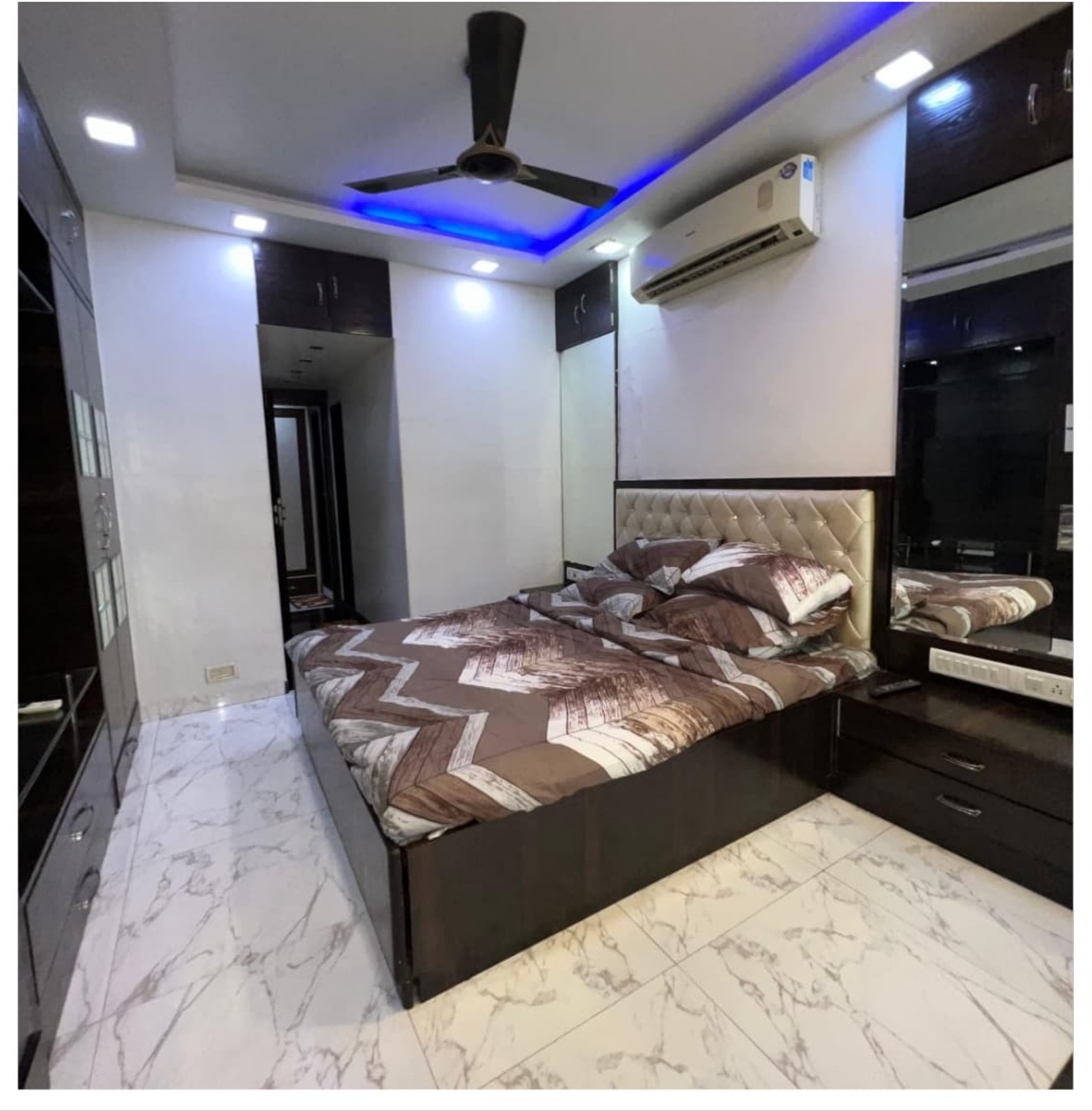 2 BHK Apartment For Rent in Rohit Apartments