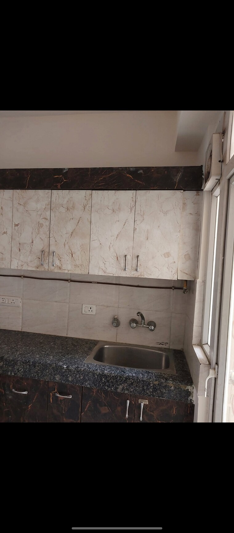 Bathroom, ajnara-le-garden 2 Bedroom 875 Sq.Ft. Apartment In Sector 16b Greater Noida Greater Noida 9196095
