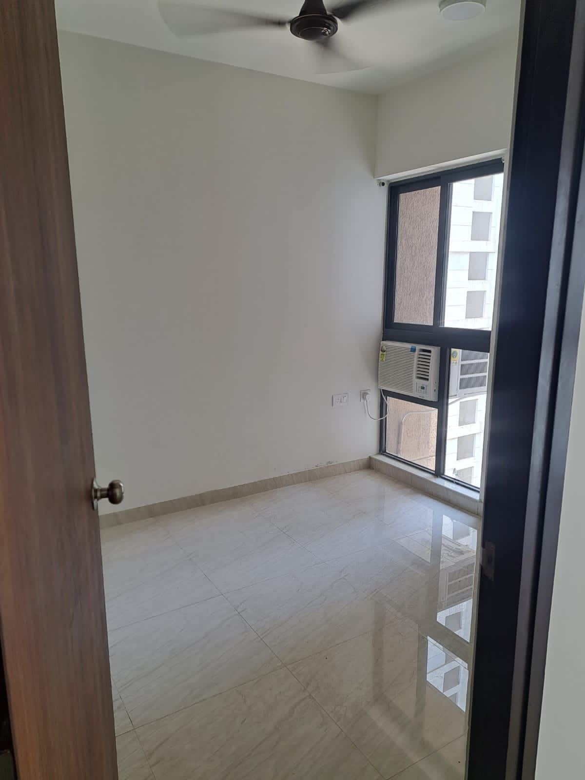 1 BHK Apartment For Rent in Lodha Crown Quality Homes