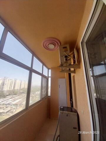  2 BHK Apartment at Zeta I Greater Noida – for Rent