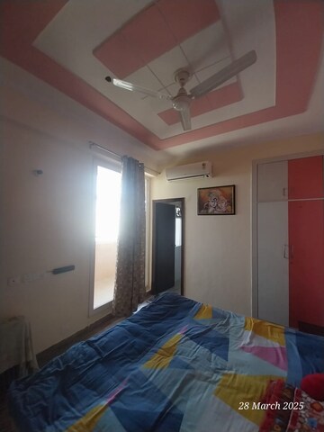 Bedroom in 2 BHK Apartment at Zeta I Greater Noida – for Rent