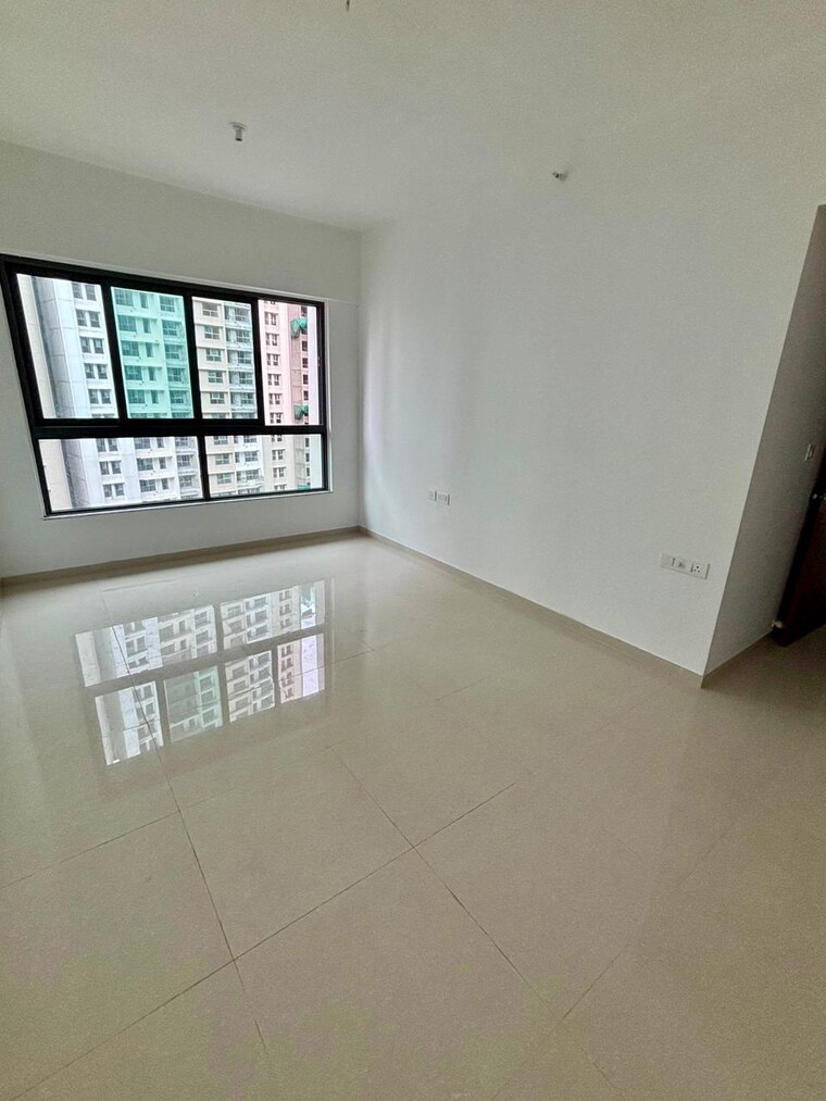 Room, kalpataru-immensa 2 Bedroom 850 Sq.Ft. Apartment In Kolshet Road Thane 9196123