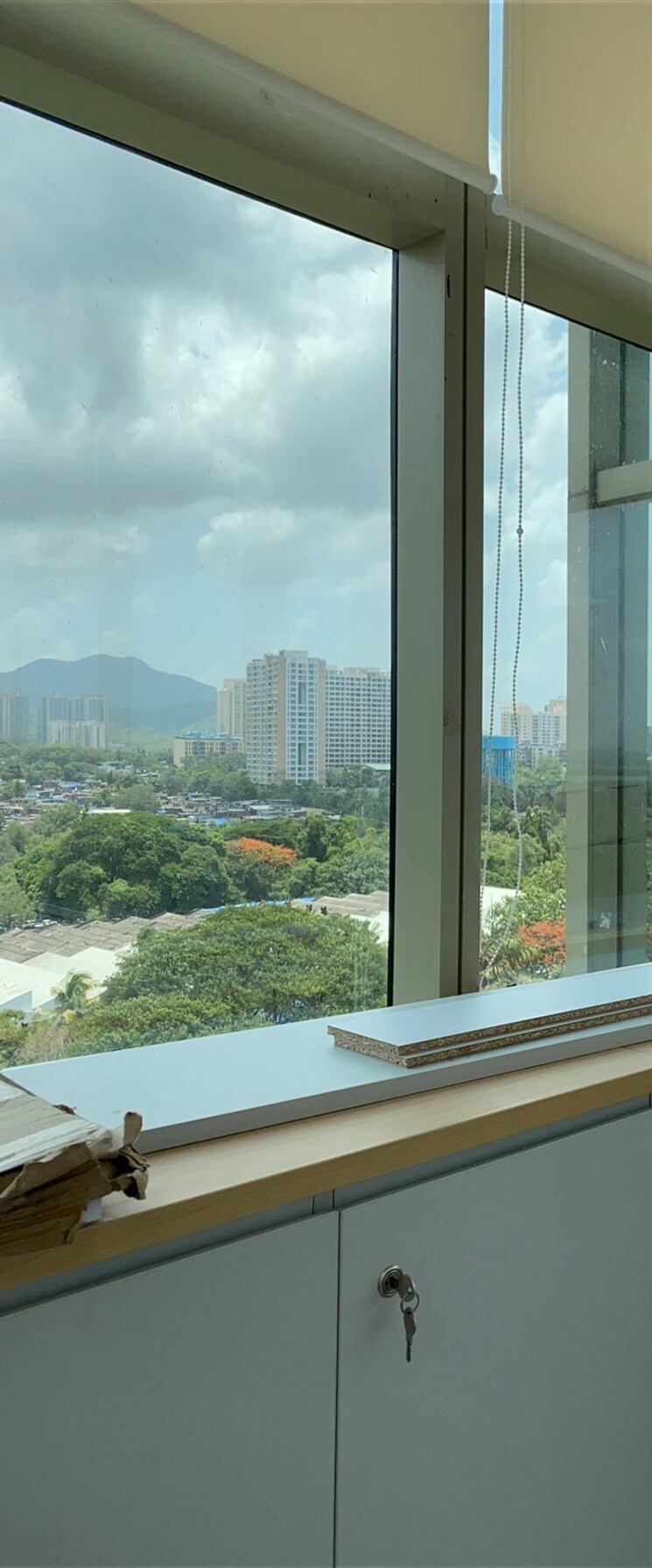 Swimming Pool, lodha-supremus Commercial Office Space 1373 Sq.Ft. In Wagle Industrial Estate Thane 9196125