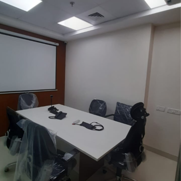  Office Space For Rent in Vile Parle East