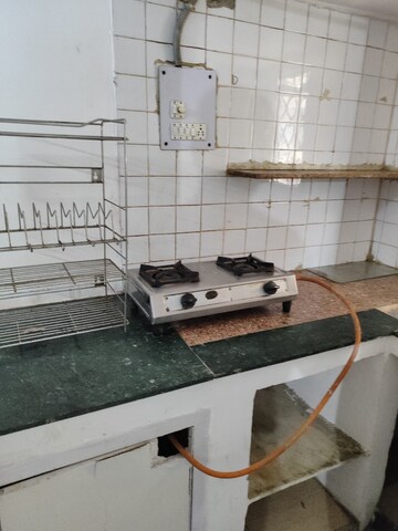 Master Bedroom in 1 RK Apartment at Vijayant Enclave, Sector 29 – for Rent