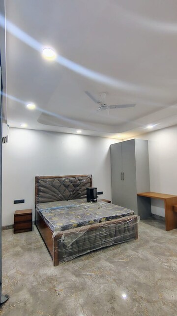 Bedroom in 2 BHK Builder Floor at Sushant Lok 3, Sector 57 – for Rent