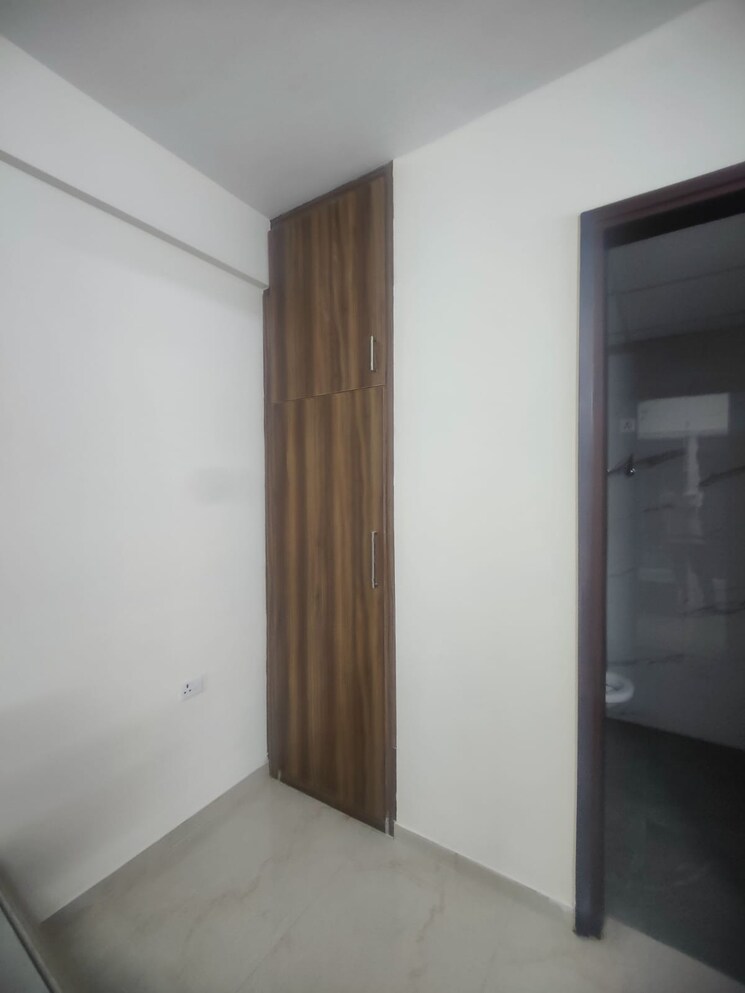 Room, smart-world-gems 2.5 Bedroom 1196 Sq.Ft. Builder Floor In Sector 89 Gurgaon 9196195