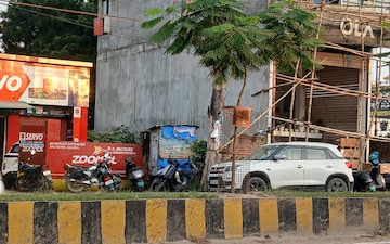 Showroom For Rent in Payagipur