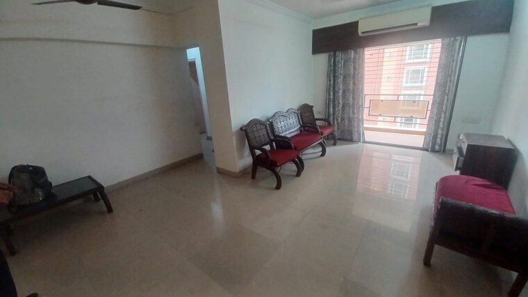  Parking, prarthna-heights 3 Bedroom 1372 Sq.Ft. Apartment In Parel Mumbai 9196198