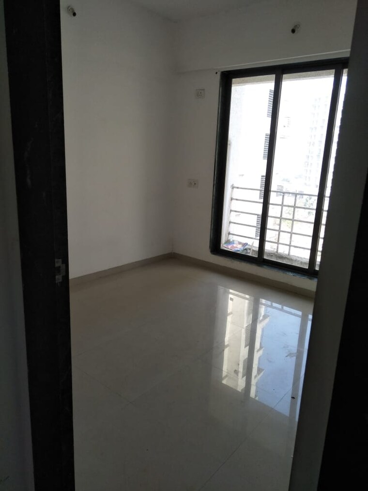 Room, a-navinchandra-paras-royale 1 Bedroom 650 Sq.Ft. Apartment In Ulwe Navi Mumbai 9196239