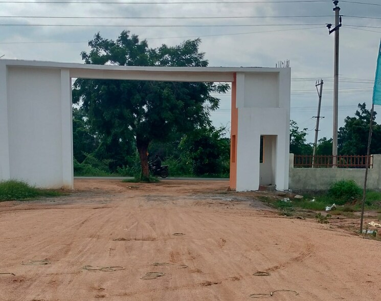 Garden, sangareddy  180 Sq.Yd. Plot In Sangareddy Hyderabad 9196266