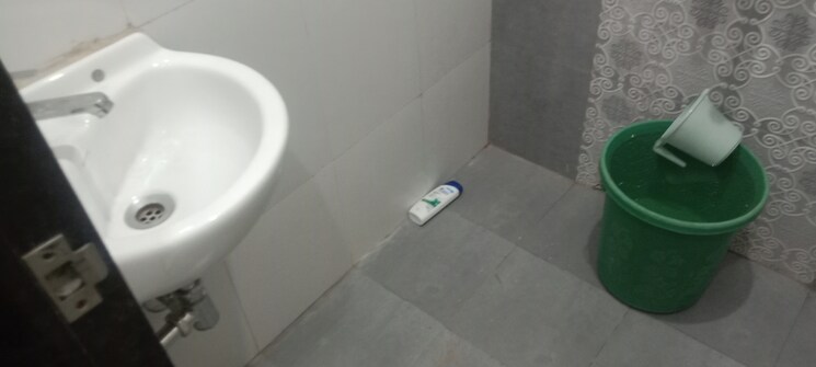 Bathroom, sector 6 ulwe 1 Bedroom 650 Sq.Ft. Apartment In Sector 6 Ulwe Navi Mumbai 9196294