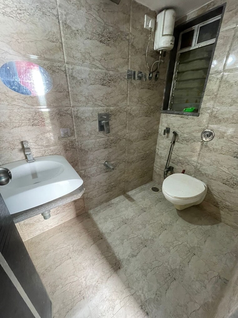 Bathroom, skd-pinnacolo 1 Bedroom 460 Sq.Ft. Apartment In Mira Road Thane 9196372
