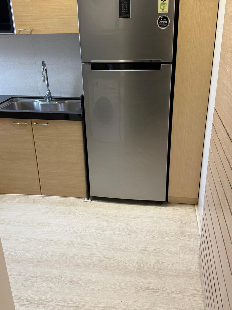 Room, mahim 2 Bedroom 800 Sq.Ft. Apartment In Mahim Mumbai 9196395