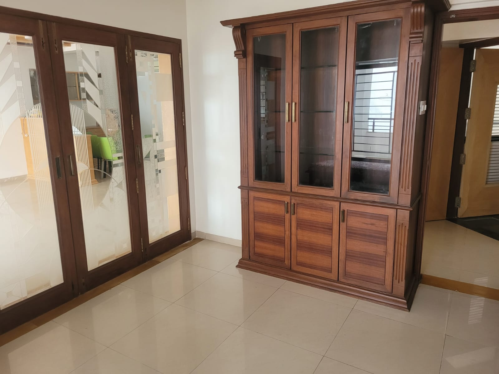 4 BHK + Study Room Apartment For Rent in Rohan 10 Kasturkunj