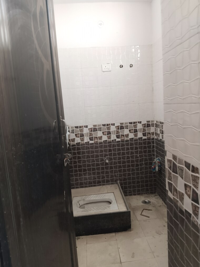 Bathroom, sirsi road 2 Bedroom 750 Sq.Ft. Apartment In Sirsi Road Jaipur 9196447