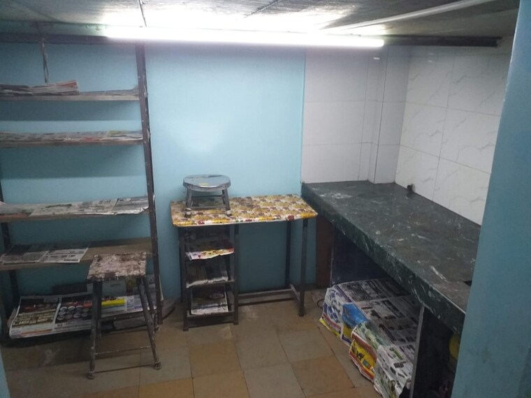 Kitchen, mig-colony-gokhalenagar 1 RK 300 Sq.Ft. Apartment In Gokhalenagar Pune 9196478