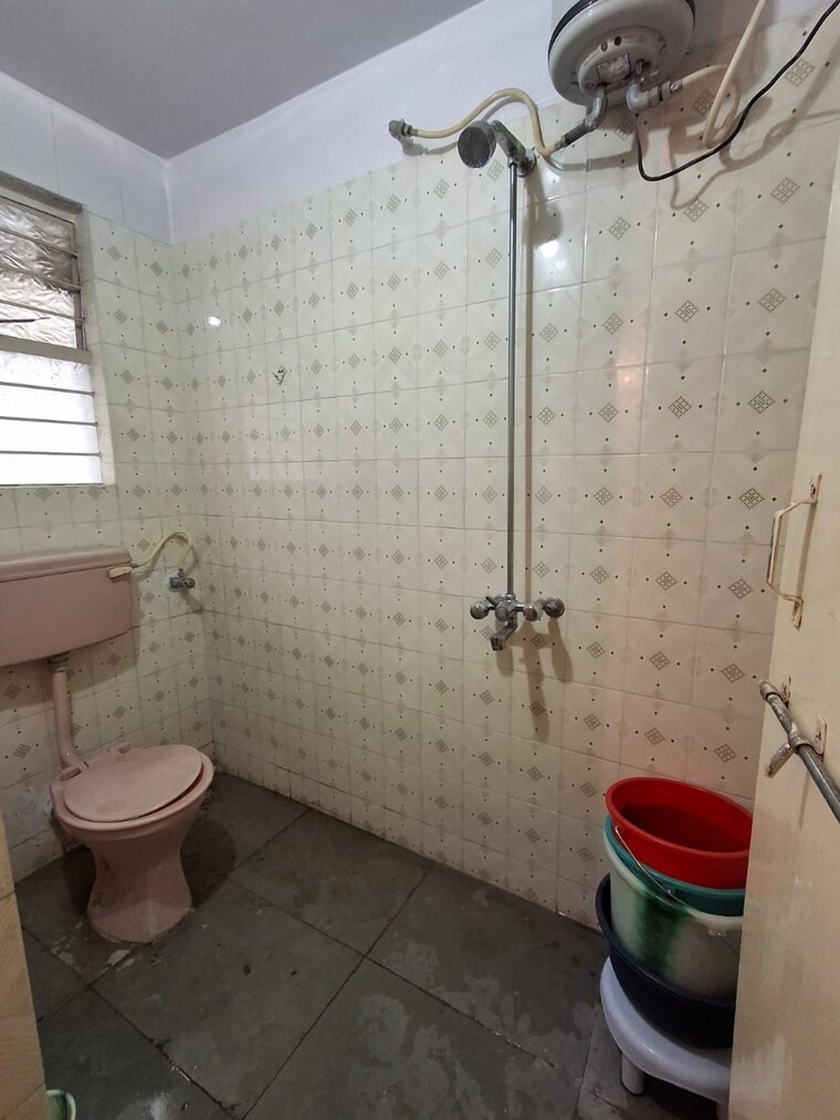 Bathroom, kundale-patil-paradise 1 Bedroom 600 Sq.Ft. Apartment In Hingne Khurd Pune 9196464