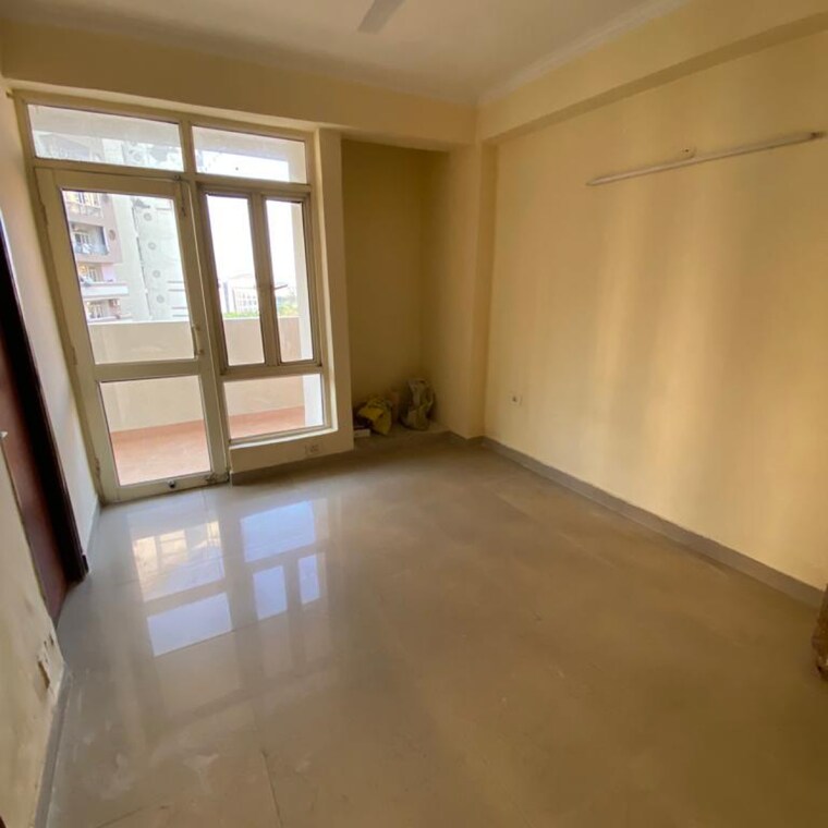 Room, supertech-ecociti 2 Bedroom 890 Sq.Ft. Apartment In Sector 137 Noida 9196536