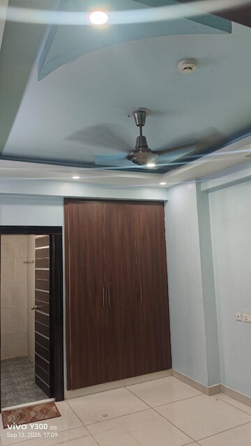 2 BHK Apartment For Rent in Exotica Dreamville, Sector 16c Greater Noida