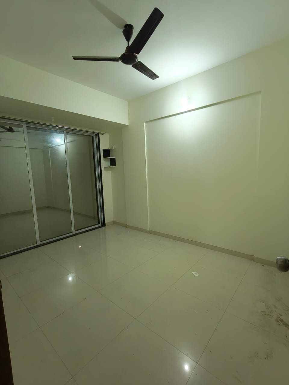 2 BHK Apartment For Rent in Navi Mumbai 