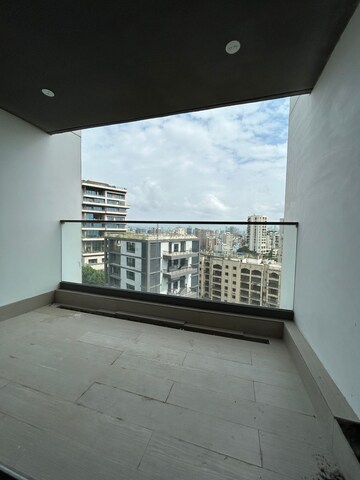 3 BHK Apartment For Rent in Rustomjee Parishram, Pali Hill