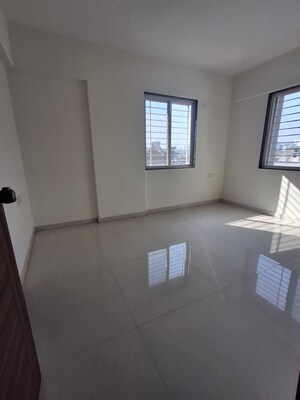 Room in 3 BHK Apartment at Om Trimurti Apartment, Dattawadi – for Sale