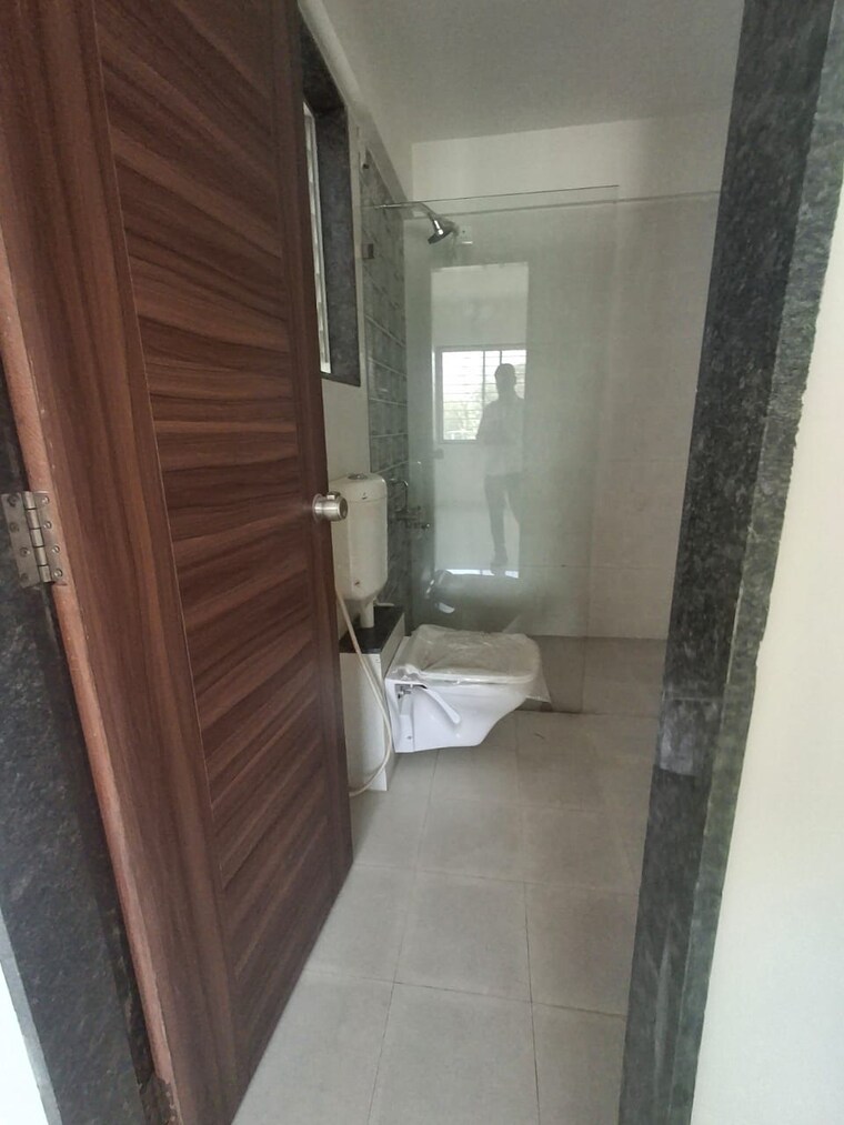 Bathroom, om-trimurti-apartment 3 Bedroom 1500 Sq.Ft. Apartment In Dattawadi Pune 9196501