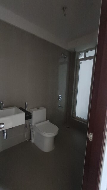 Bathroom in 2 BHK Apartment at Kalpataru Paramount, Kapur Bawdi – for Rent