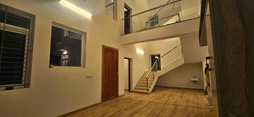 Room in 6+ BHK Villa at Kodaikanal – for Sale