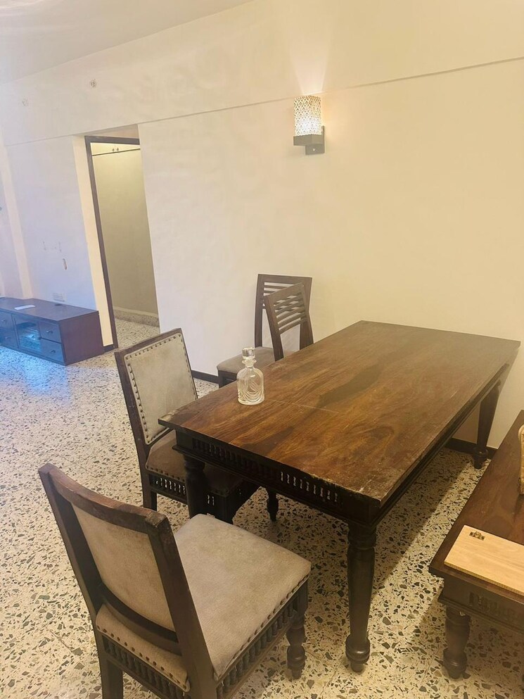 Living Room, neptune-chs-andheri-west 2 Bedroom 850 Sq.Ft. Apartment In Andheri West Mumbai 9196514