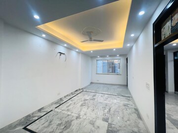Bedroom in 3 BHK Independent House at Chattarpur – for Sale