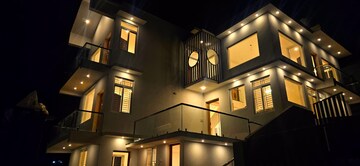 Kitchen in 6+ BHK Villa at Kodaikanal – for Sale