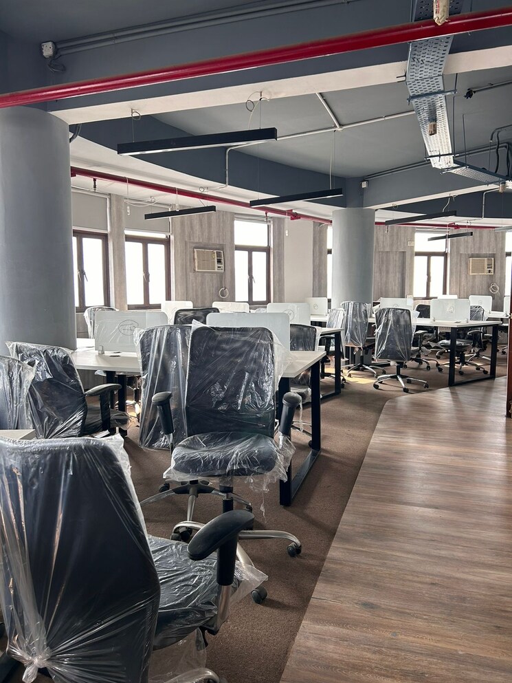 Gym, m3m-route-65 Commercial Shop 1001 Sq.Ft. In Sector 65 Gurgaon 9195454