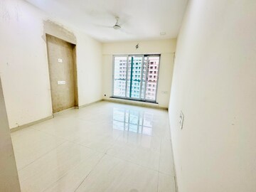 Room in 3 BHK Apartment at Andheri West – for Rent