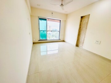 Room in 3 BHK Apartment at Andheri West – for Rent