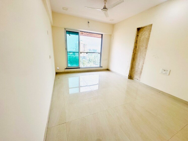 Room, andheri west 3 Bedroom 900 Sq.Ft. Apartment In Andheri West Mumbai 9196553