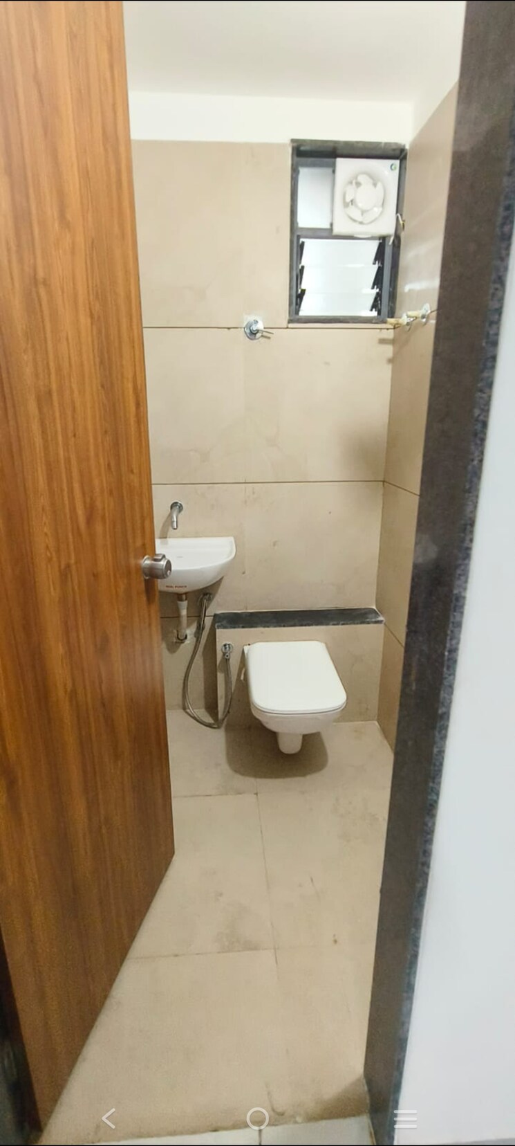 Bathroom, elenza-gradient 3 Bedroom 1725 Sq.Ft. Apartment In Shela Ahmedabad 9196562