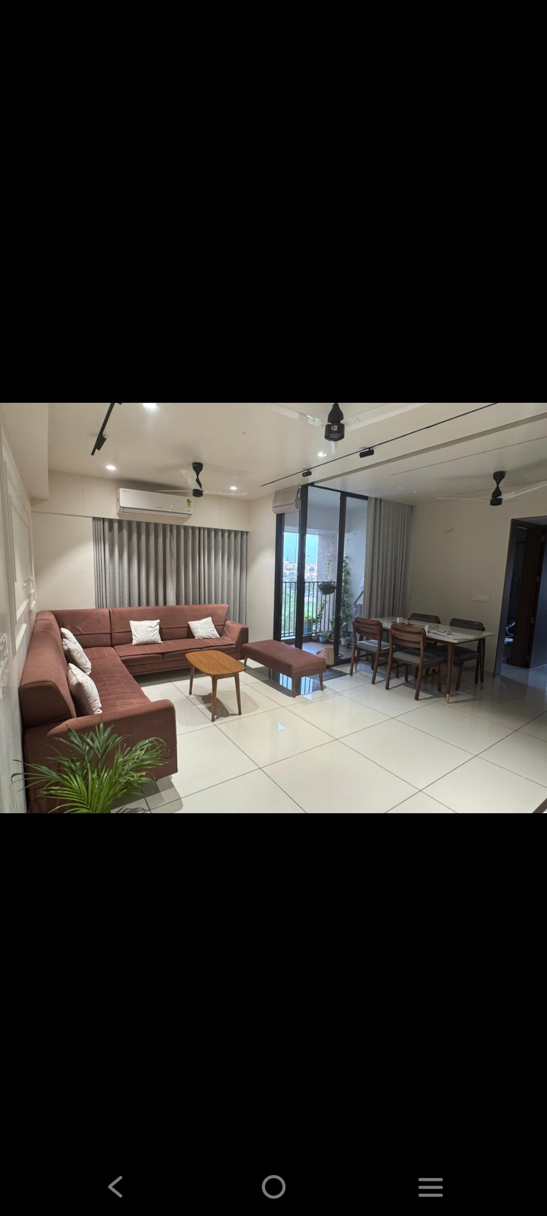 3 BHK + Pooja Room 2000 Sq.Ft. Apartment in Gala Luxuria