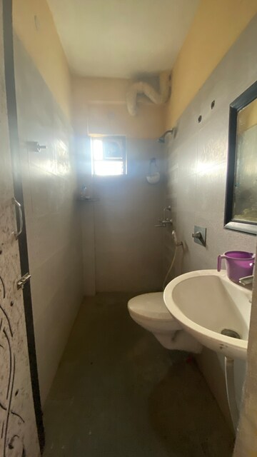 Bathroom in 3 BHK Apartment at Purti Star, Rajarhat New Town – for Sale